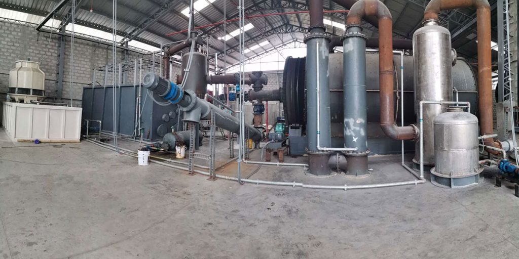 MJ-15 Plastic Pyrolysis Plant in Vietnam 8 Batch Pyrolysis Plant for Sale