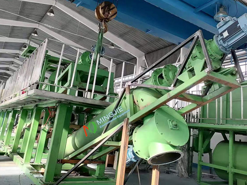 Plastic Pyrolysis Machine for Sale to Czech Republic 2 Plastic Pyrolysis Machine for Sale
