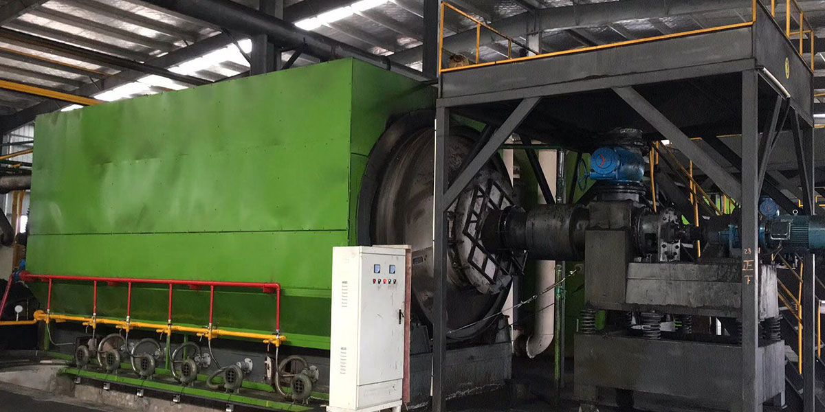 Tyre Pyrolysis Machine