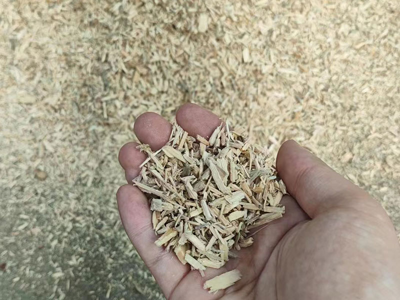 Differences in Pyrolysis Carbonization of Different Biomass 1 Forestry Waste