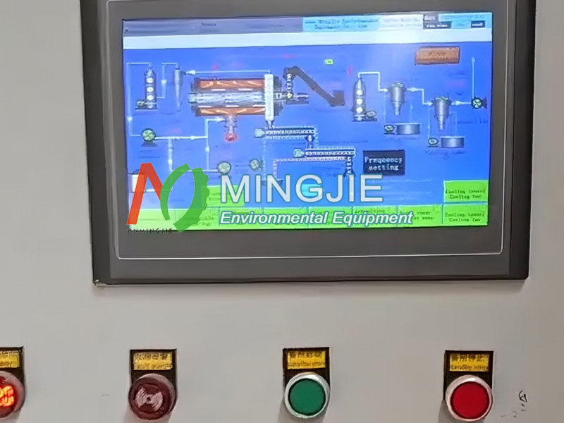 MJT-2000 Sawdust Biochar Machine Running 5 Intelligent Control System 3